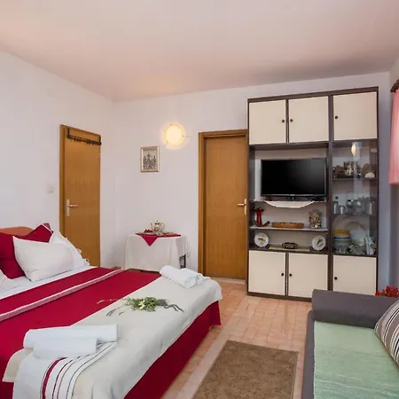 Zvonimir Apartment